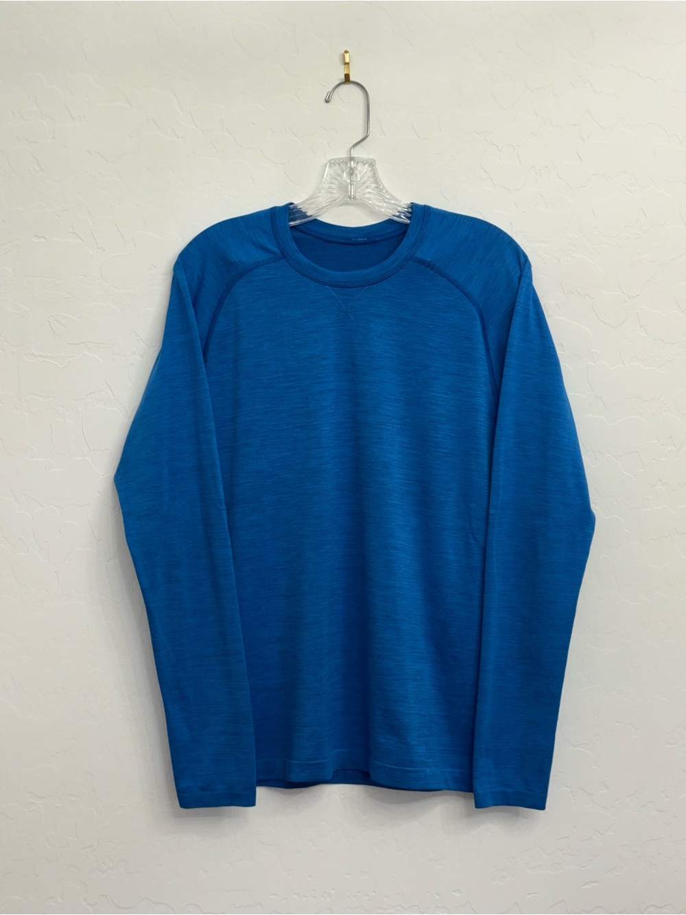 lululemon athletica Men's Long-Sleeve Crew - Royal Blue